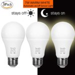 Dusk to Dawn Light Bulb Sensor Smart LED Outdoor Lighting Bulbs Lamp 7W E26/E27 Automatic On/Off, Indoor/Outdoor Yard Porch Patio Garden (Warm White, 3 pack)